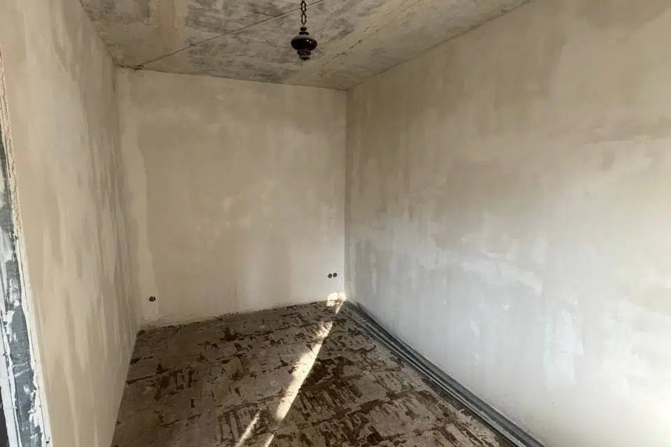 Продаётся 3-комнатная квартира, 57.3 м²