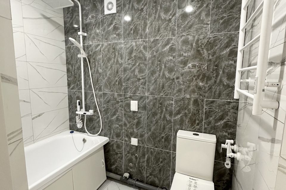 Продаётся 2-комнатная квартира, 46.7 м²