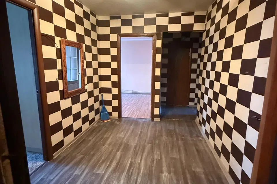 Продаётся 3-комнатная квартира, 62.3 м²