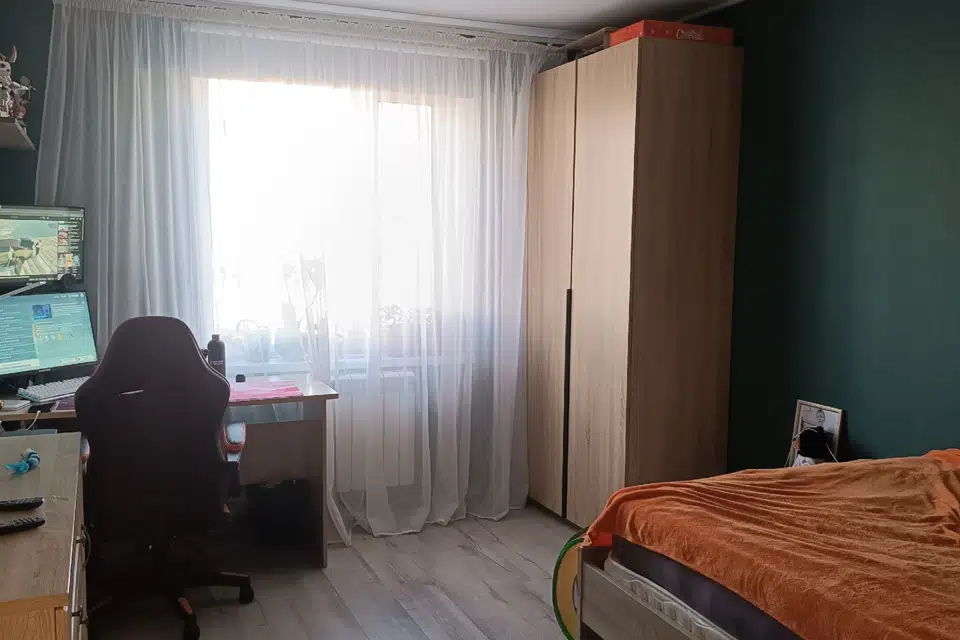 Продаётся 3-комнатная квартира, 74 м²