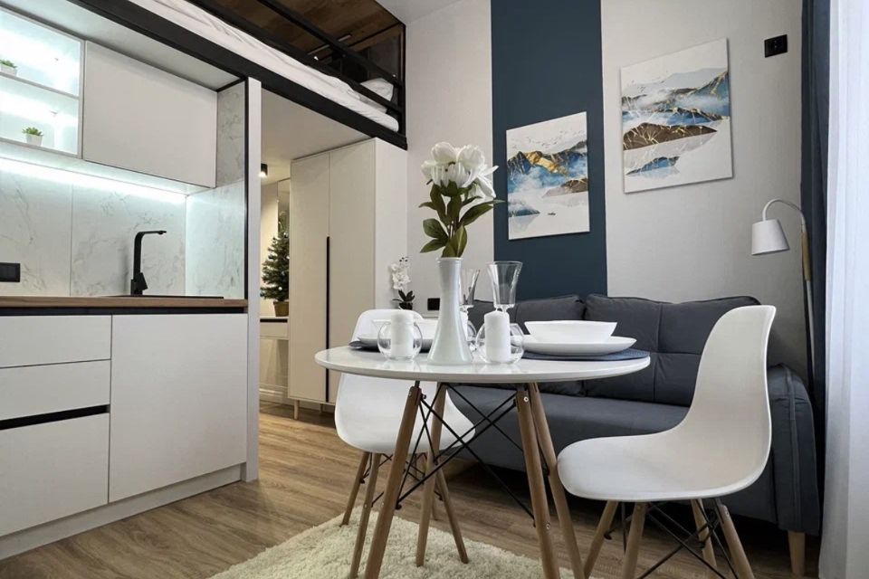 Продаётся 1-комнатная квартира, 14.1 м²