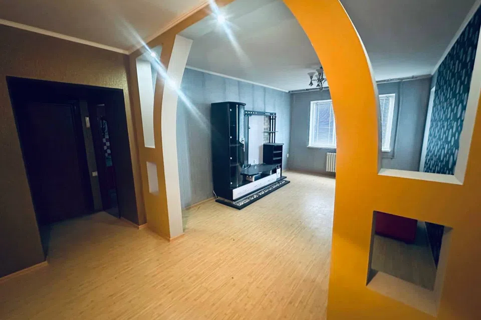 Продаётся 3-комнатная квартира, 76 м²