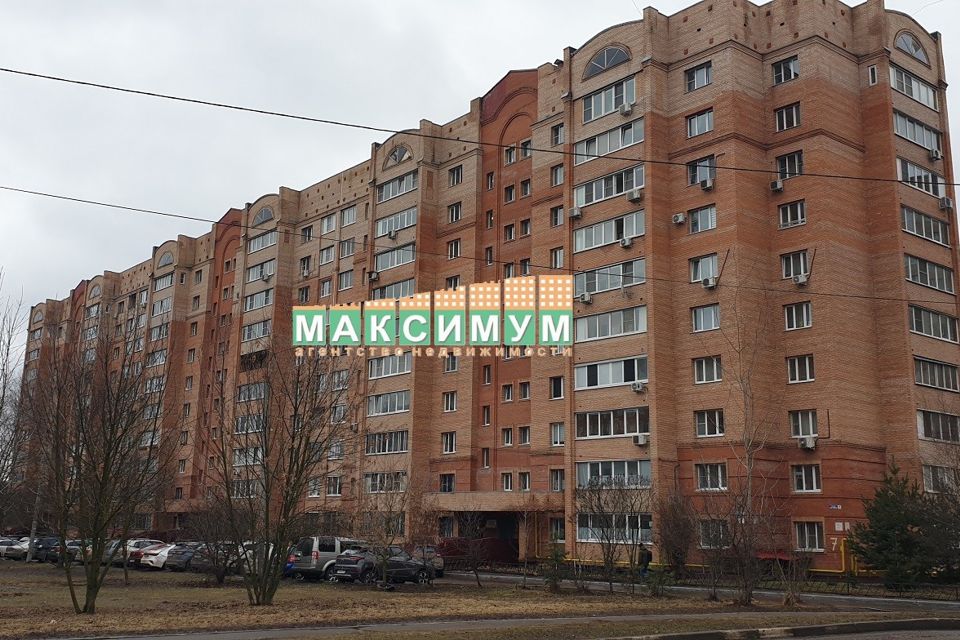 Продаётся 1-комнатная квартира, 52 м²