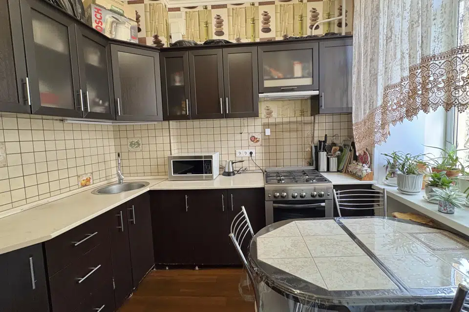 Продаётся 3-комнатная квартира, 76.1 м²