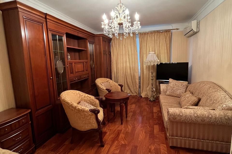Продаётся 1-комнатная квартира, 38 м²
