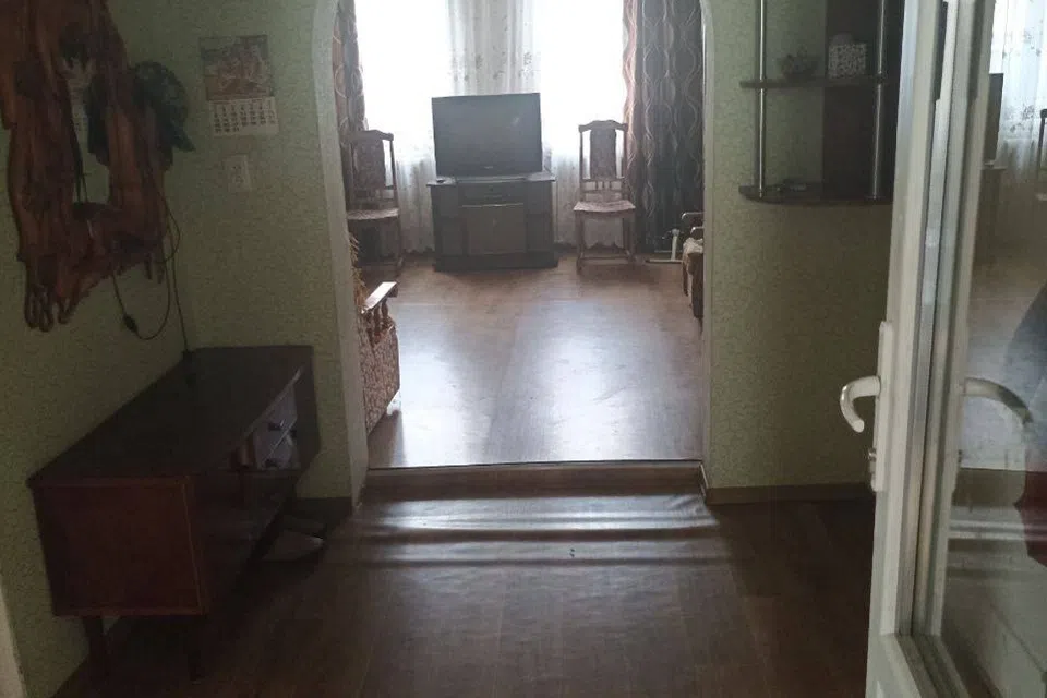 Продаётся 3-этажный дом, 86 м²