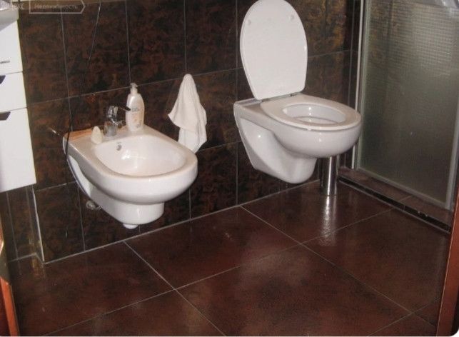 Продаётся 3-комнатная квартира, 119 м²