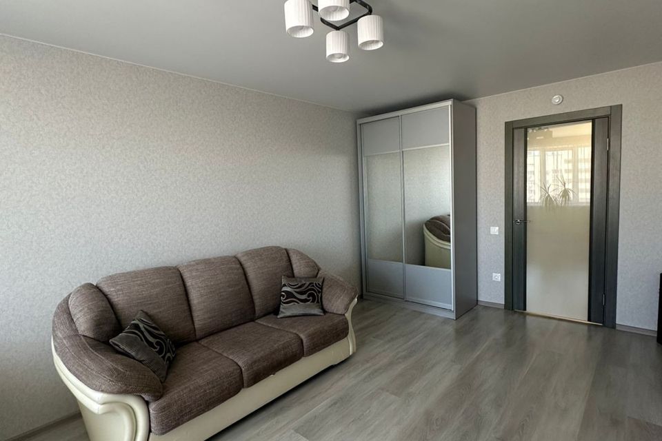 Продаётся 1-комнатная квартира, 38.3 м²
