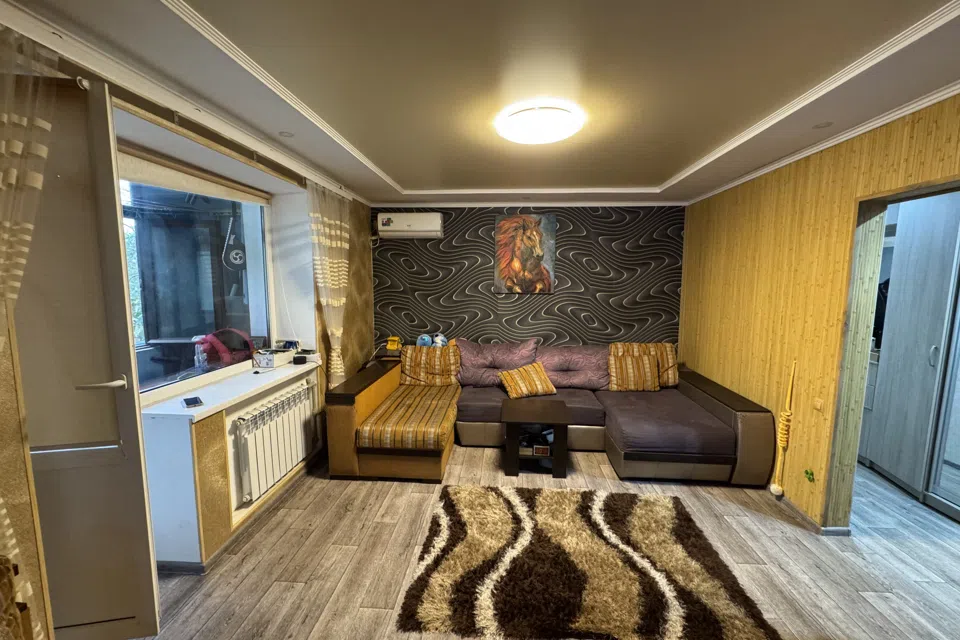 Продаётся 3-комнатная квартира, 64 м²