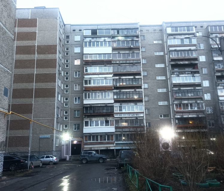 Продаётся 3-комнатная квартира, 63.8 м²