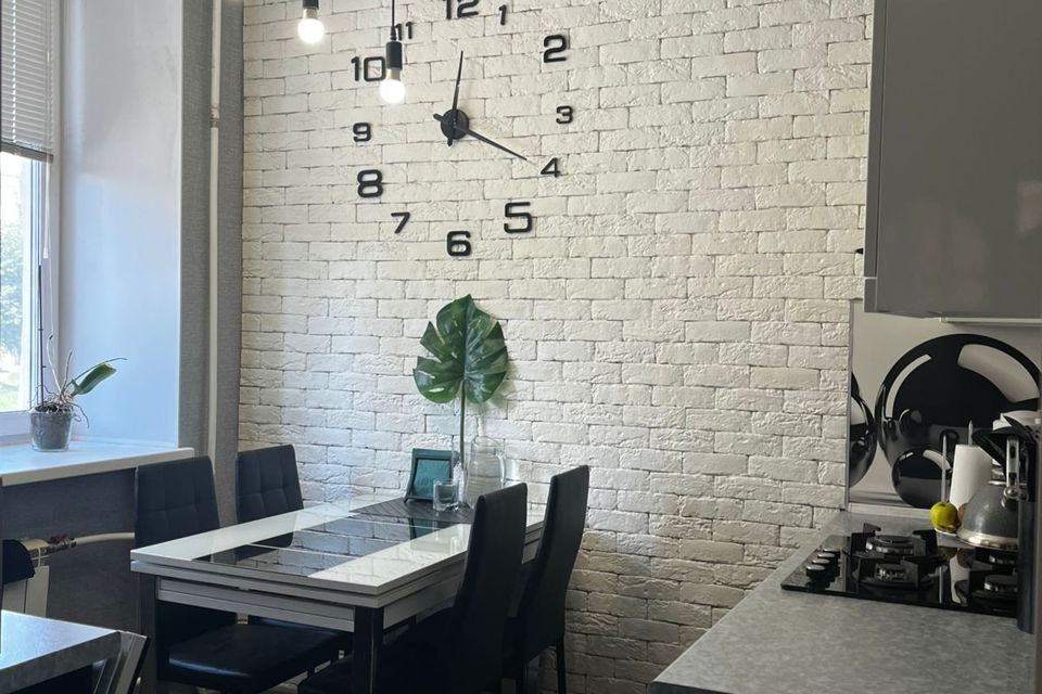 Продаётся 3-комнатная квартира, 80.6 м²