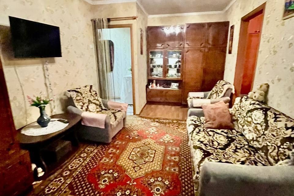 Продаётся 3-комнатная квартира, 45 м²