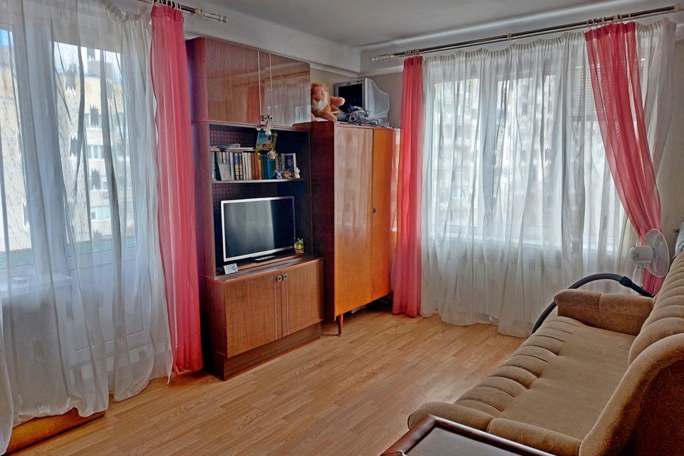 Продаётся 2-комнатная квартира, 45.6 м²