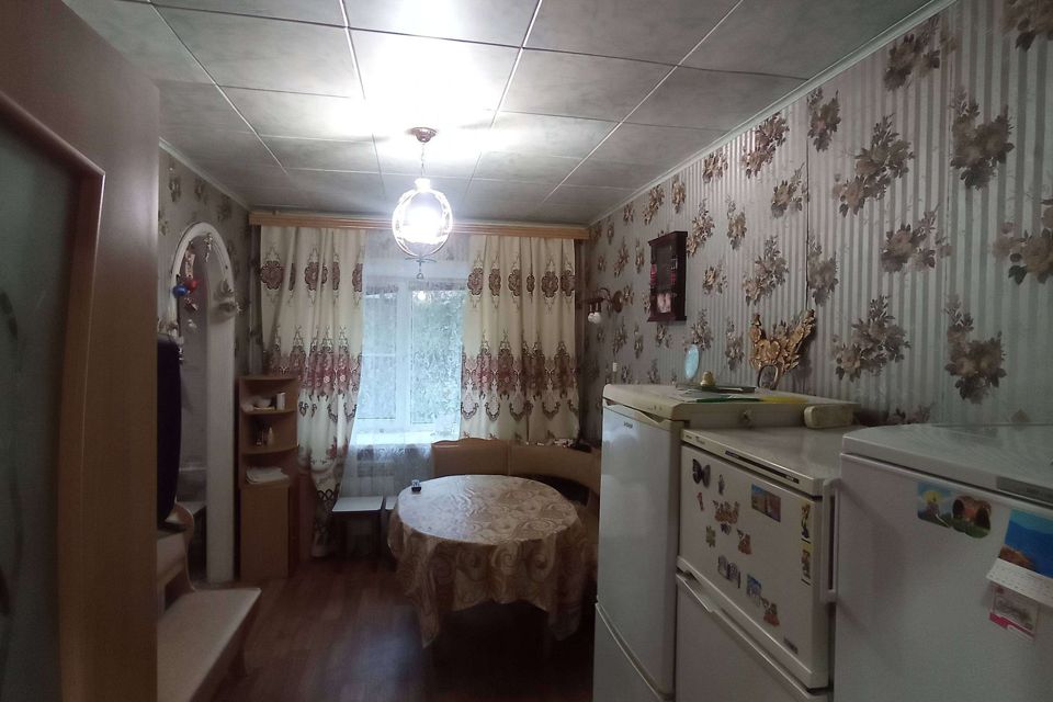 Продаётся 3-комнатная квартира, 57.9 м²