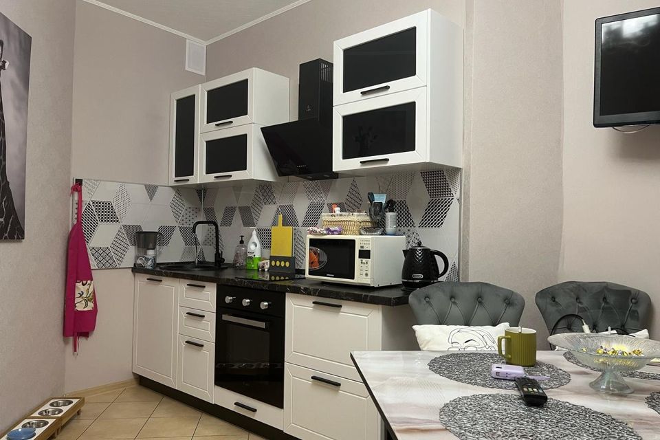Продаётся 1-комнатная квартира, 43.9 м²