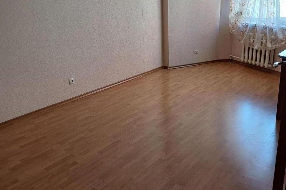 Продаётся 3-комнатная квартира, 63.5 м²