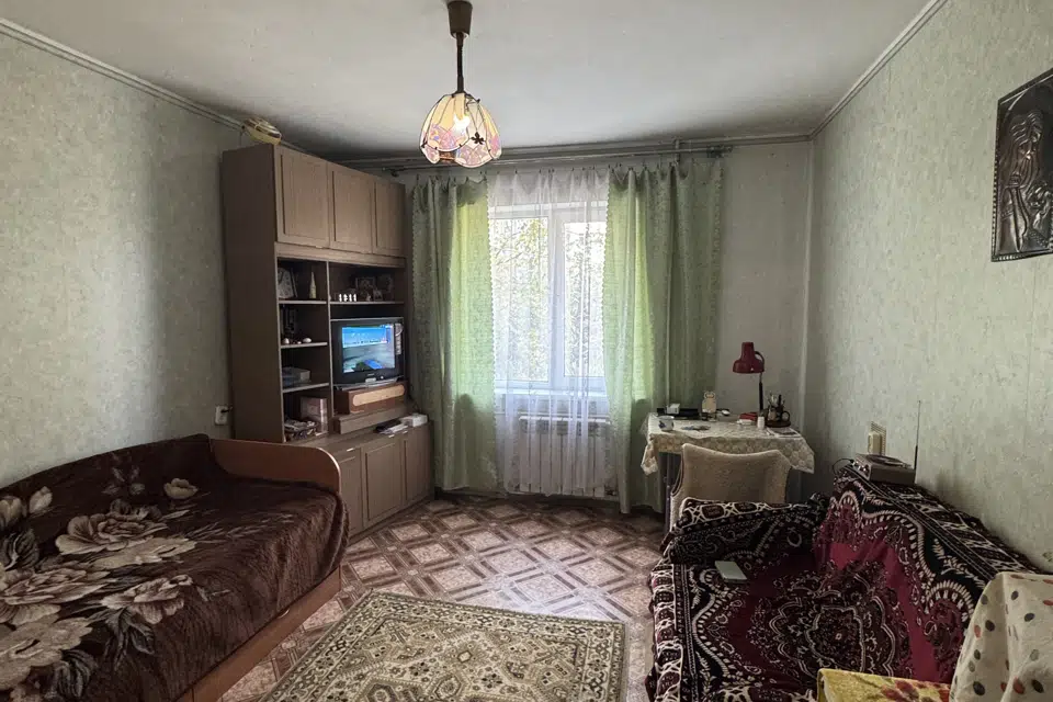 Продаётся 2-комнатная квартира, 56.1 м²