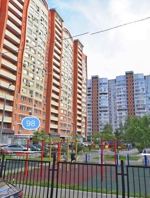 Продаётся 3-комнатная квартира, 100.5 м²