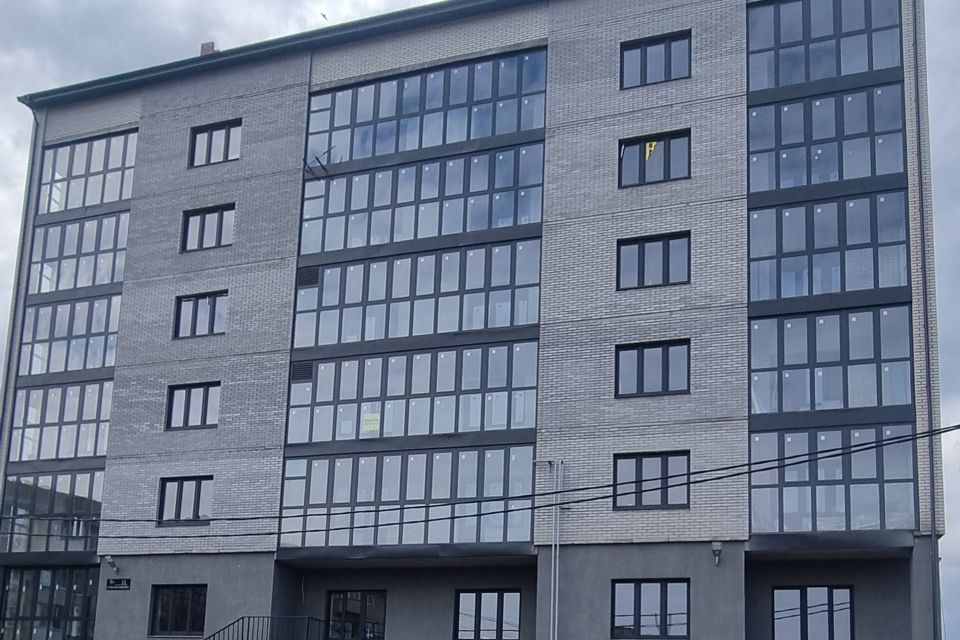 Продаётся 1-комнатная квартира, 54 м²