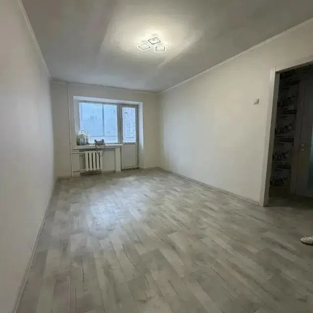 Продаётся 1-комнатная квартира, 33 м²