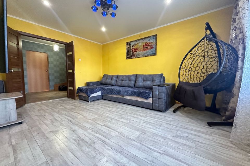 Продаётся 4-комнатная квартира, 77.3 м²