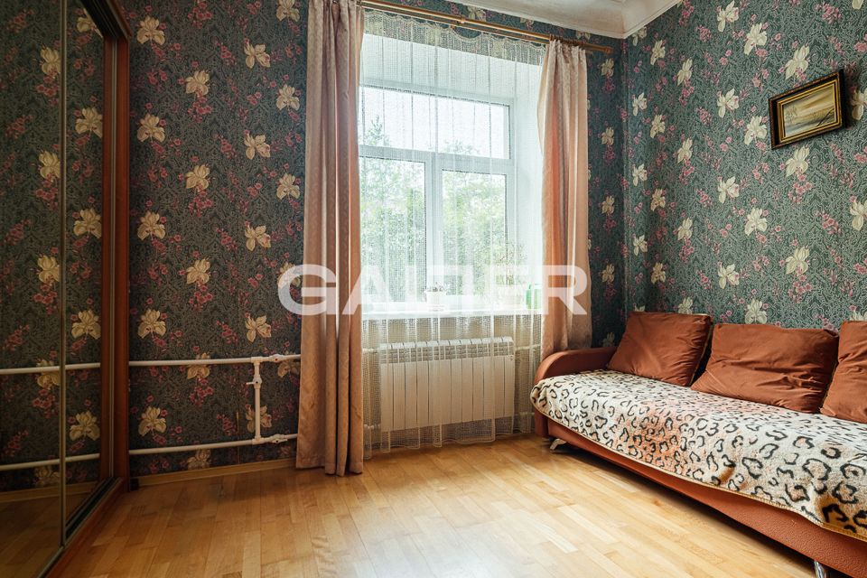 Продаётся 4-комнатная квартира, 89 м²