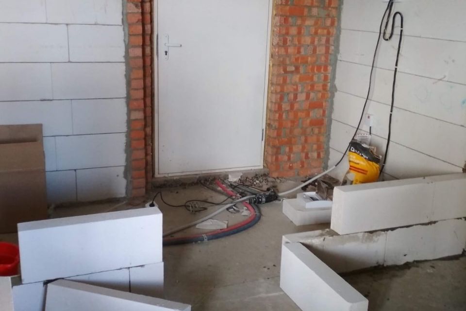 Продаётся 1-комнатная квартира, 40.4 м²