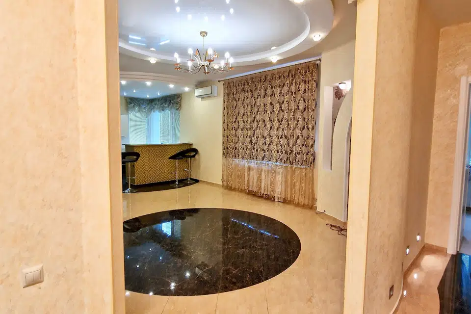 Продаётся 3-комнатная квартира, 110.2 м²