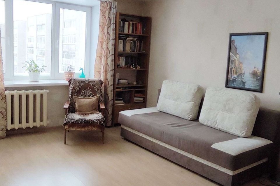 Продаётся 1-комнатная квартира, 35.8 м²