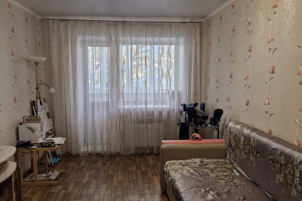Продаётся 2-комнатная квартира, 56.7 м²