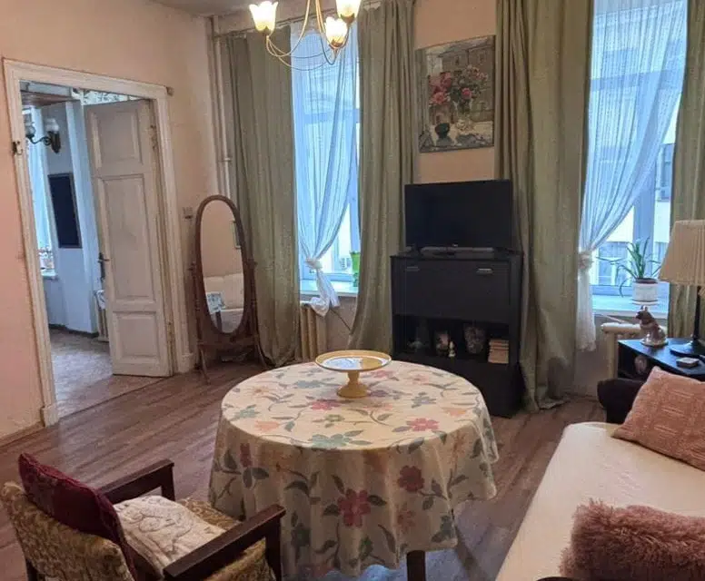 Продаётся 3-комнатная квартира, 77 м²