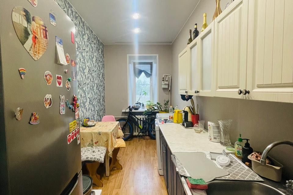 Продаётся 2-комнатная квартира, 44.8 м²