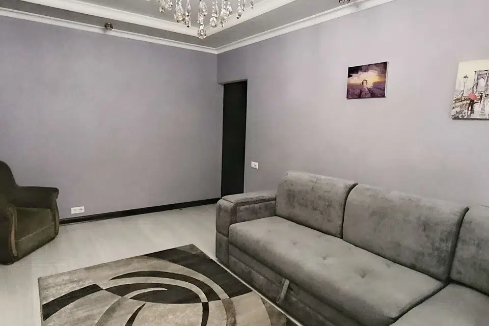 Продаётся 2-комнатная квартира, 60 м²