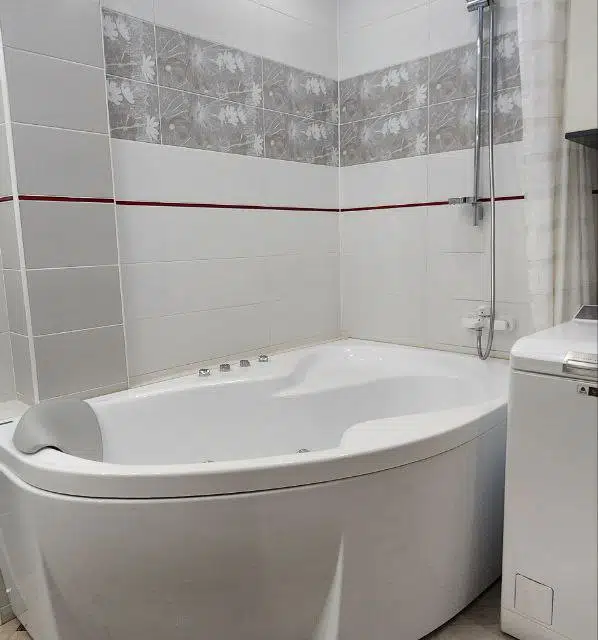 Продаётся 4-комнатная квартира, 88.5 м²