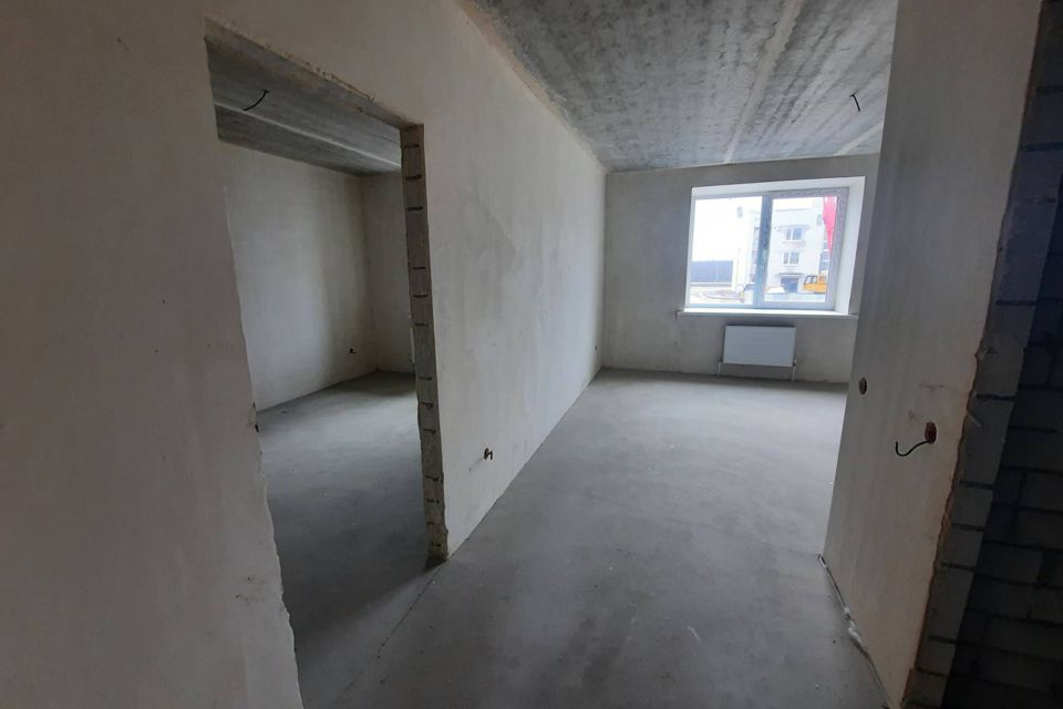 Продаётся 1-комнатная квартира, 42.7 м²