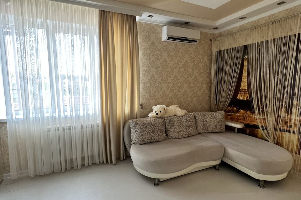 Продаётся 1-комнатная квартира, 46 м²