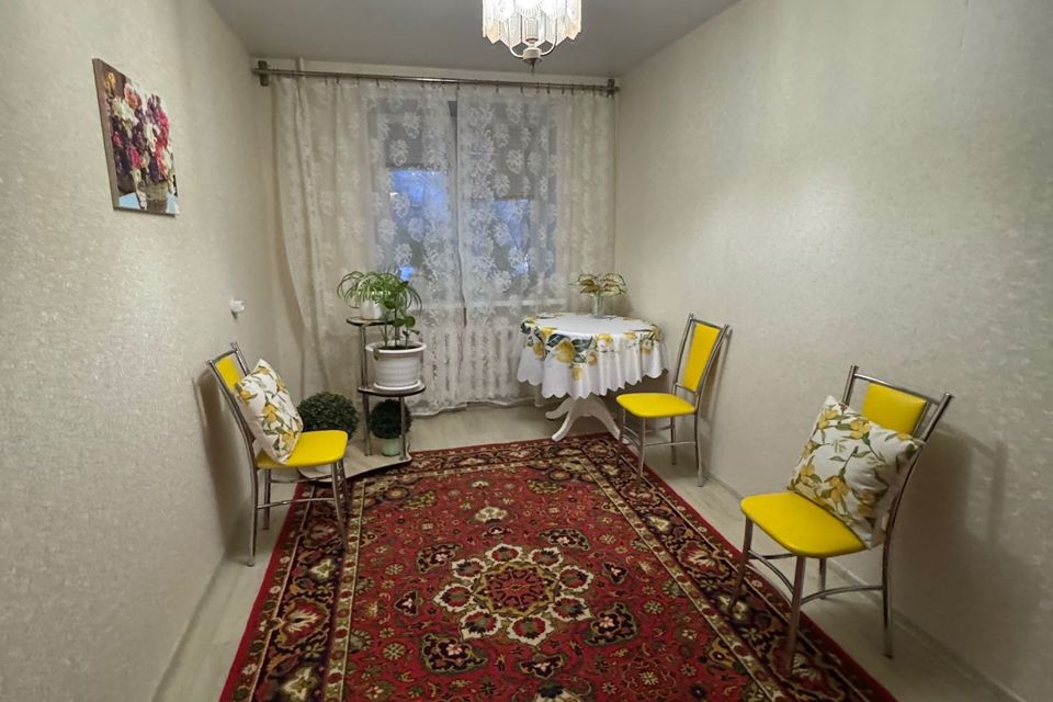 Продаётся 3-комнатная квартира, 60.4 м²