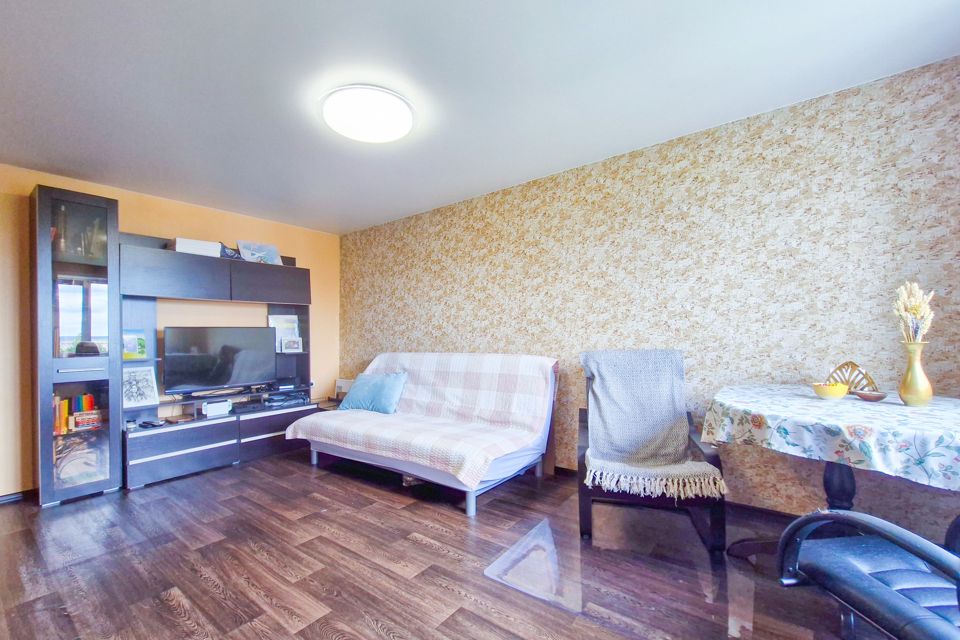 Продаётся 3-комнатная квартира, 56 м²