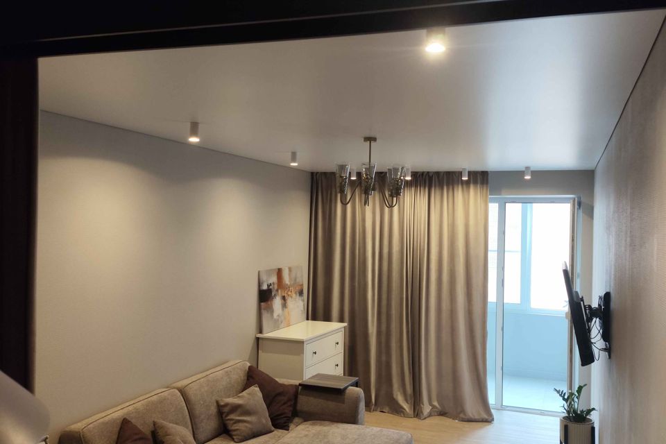 Продаётся 2-комнатная квартира, 56.3 м²