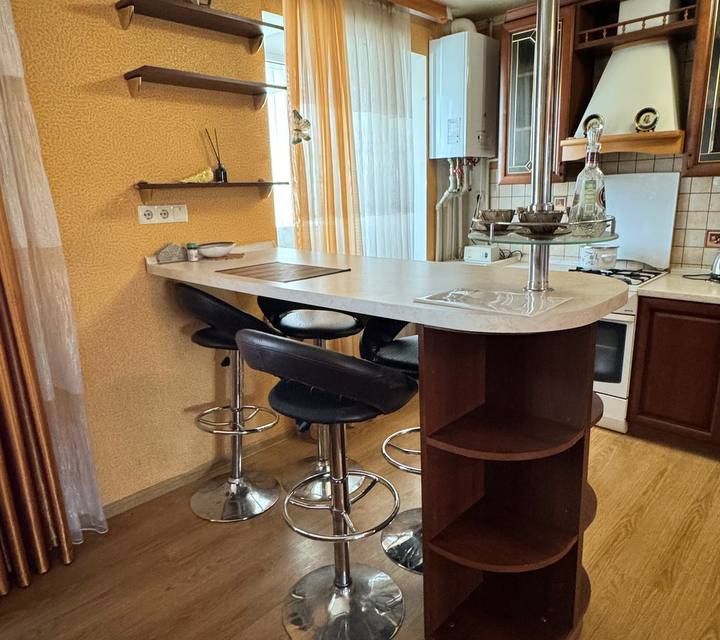 Продаётся 3-комнатная квартира, 73 м²