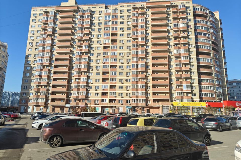 Продаётся 2-комнатная квартира, 63 м²