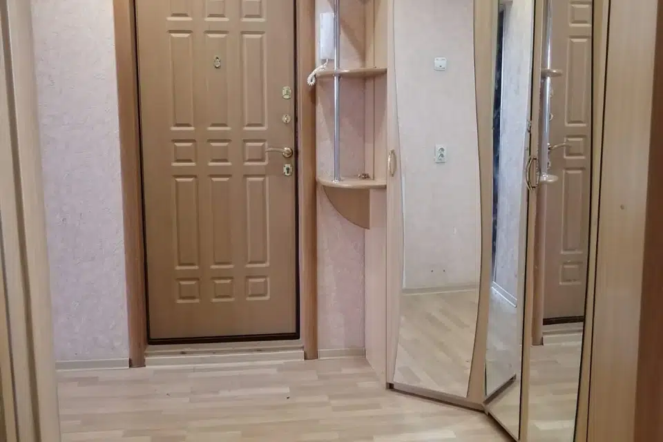 Продаётся 4-комнатная квартира, 78.6 м²