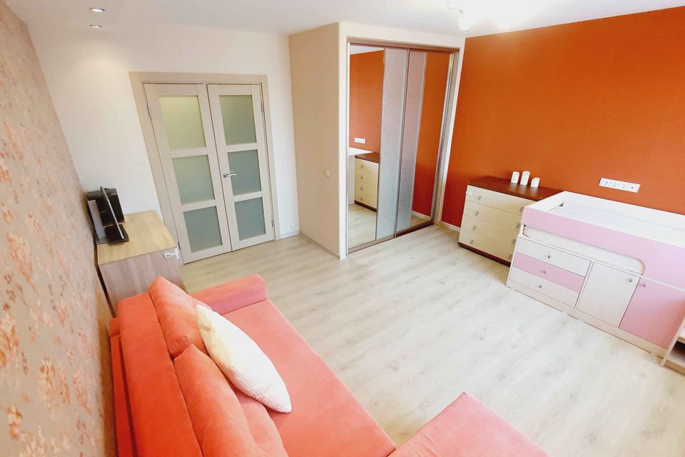 Продаётся 2-комнатная квартира, 53 м²