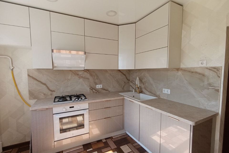 Продаётся 3-комнатная квартира, 62.2 м²