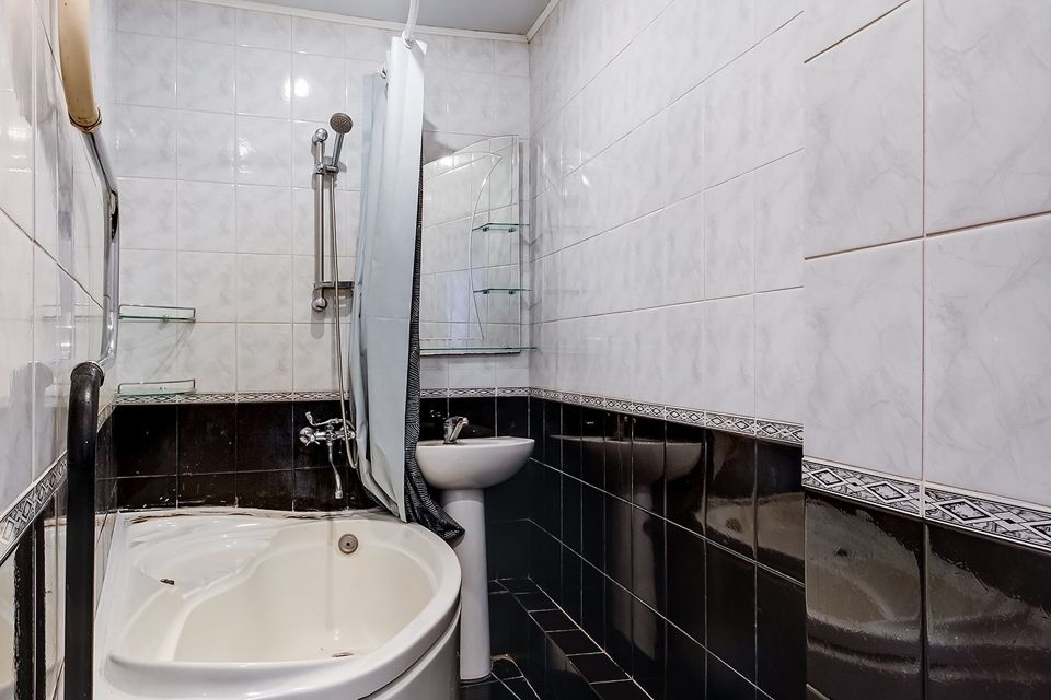Продаётся 3-комнатная квартира, 69.8 м²