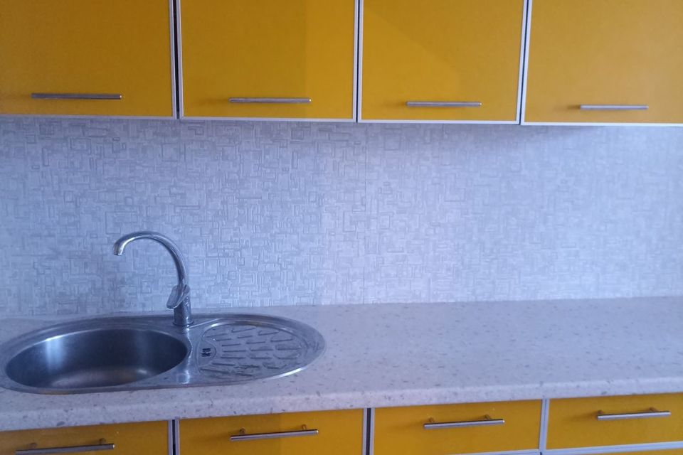Продаётся 1-комнатная квартира, 33 м²