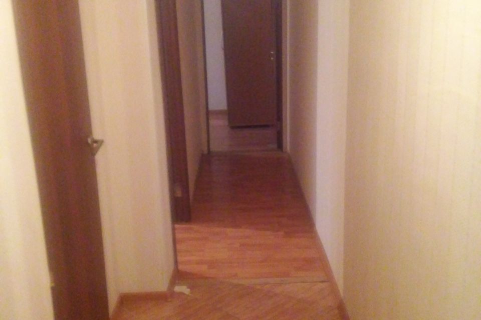 Продаётся 3-комнатная квартира, 56.7 м²