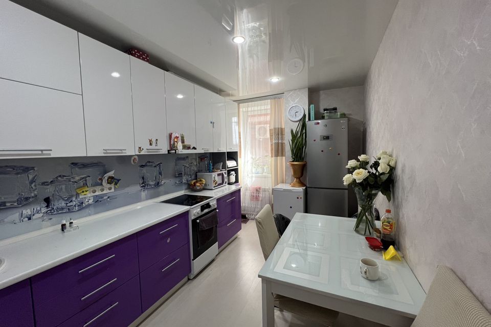 Продаётся 3-комнатная квартира, 68.8 м²