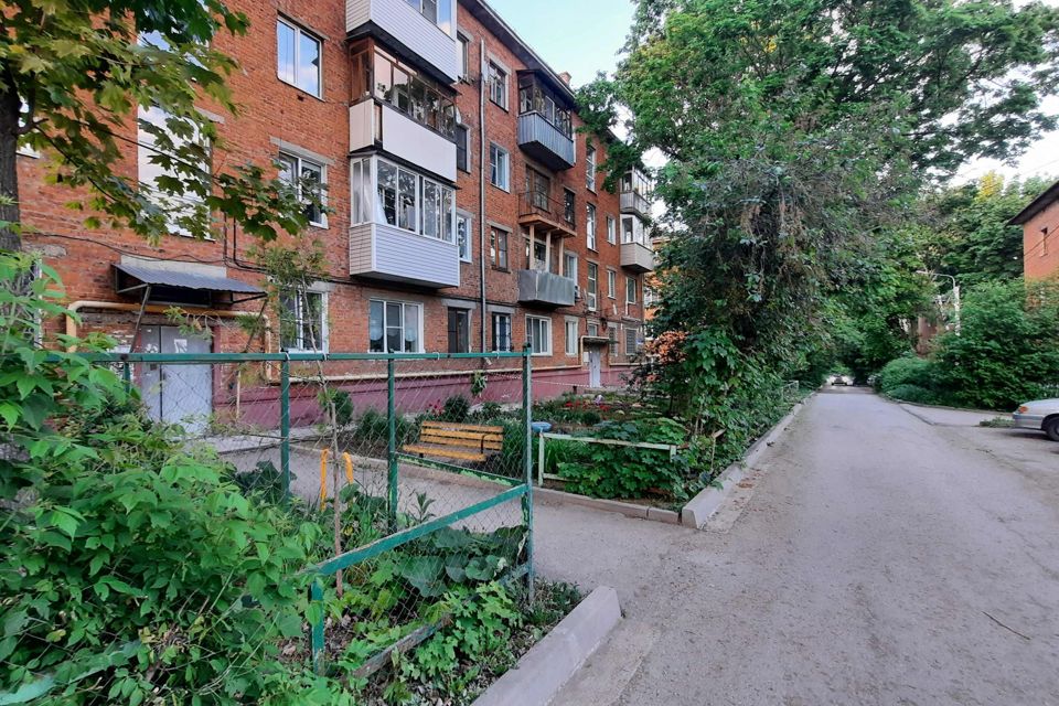 Продаётся 2-комнатная квартира, 40.2 м²