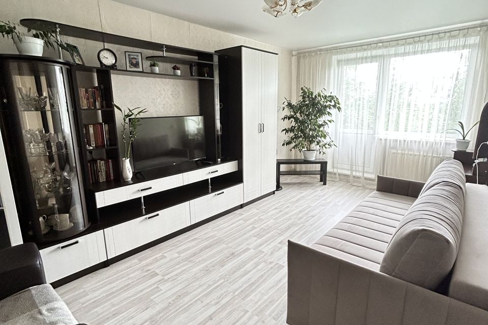 Продаётся 1-комнатная квартира, 51 м²